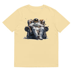 T-Shirt - Frontprint - Astronaut auf einem Sessel