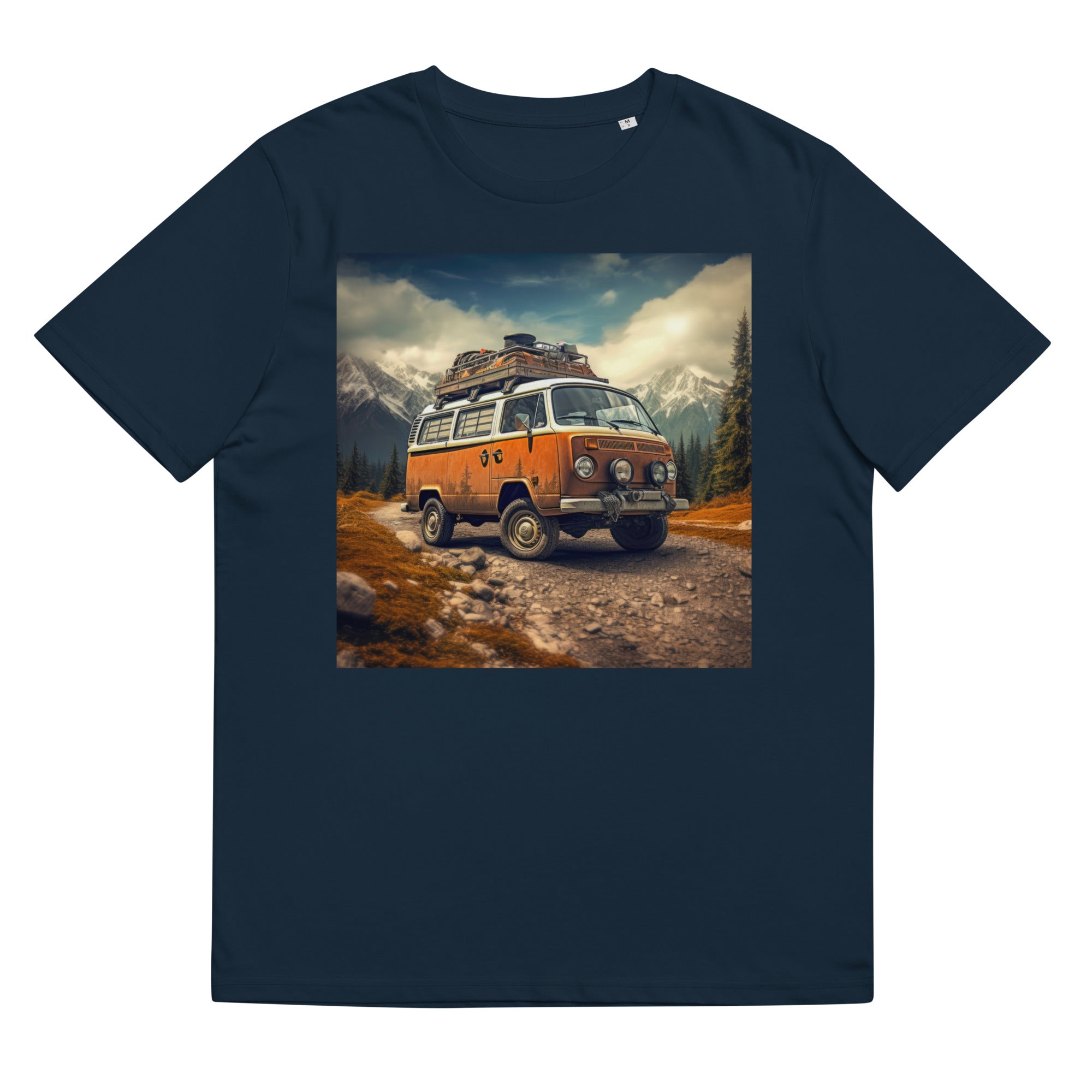 T-Shirt - Frontprint - Camper standing in wilderness